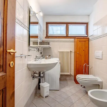Larice Bianco App N2 Aparthotel 3*